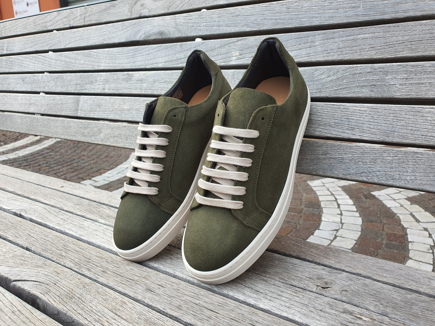 Sneaker Cozy