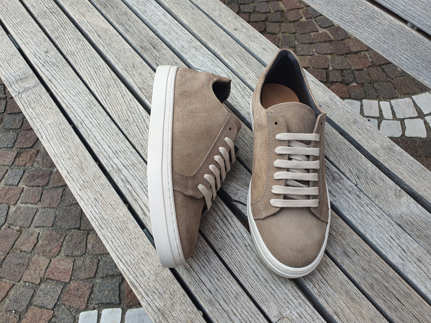 Sneaker Cozy