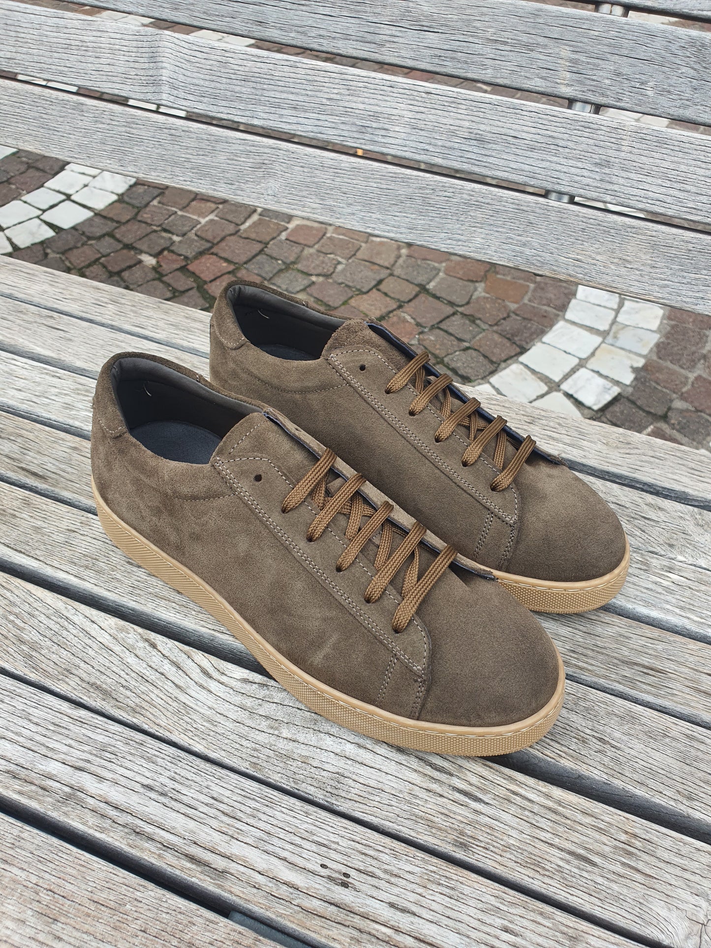Sneaker Fire - Camoscio